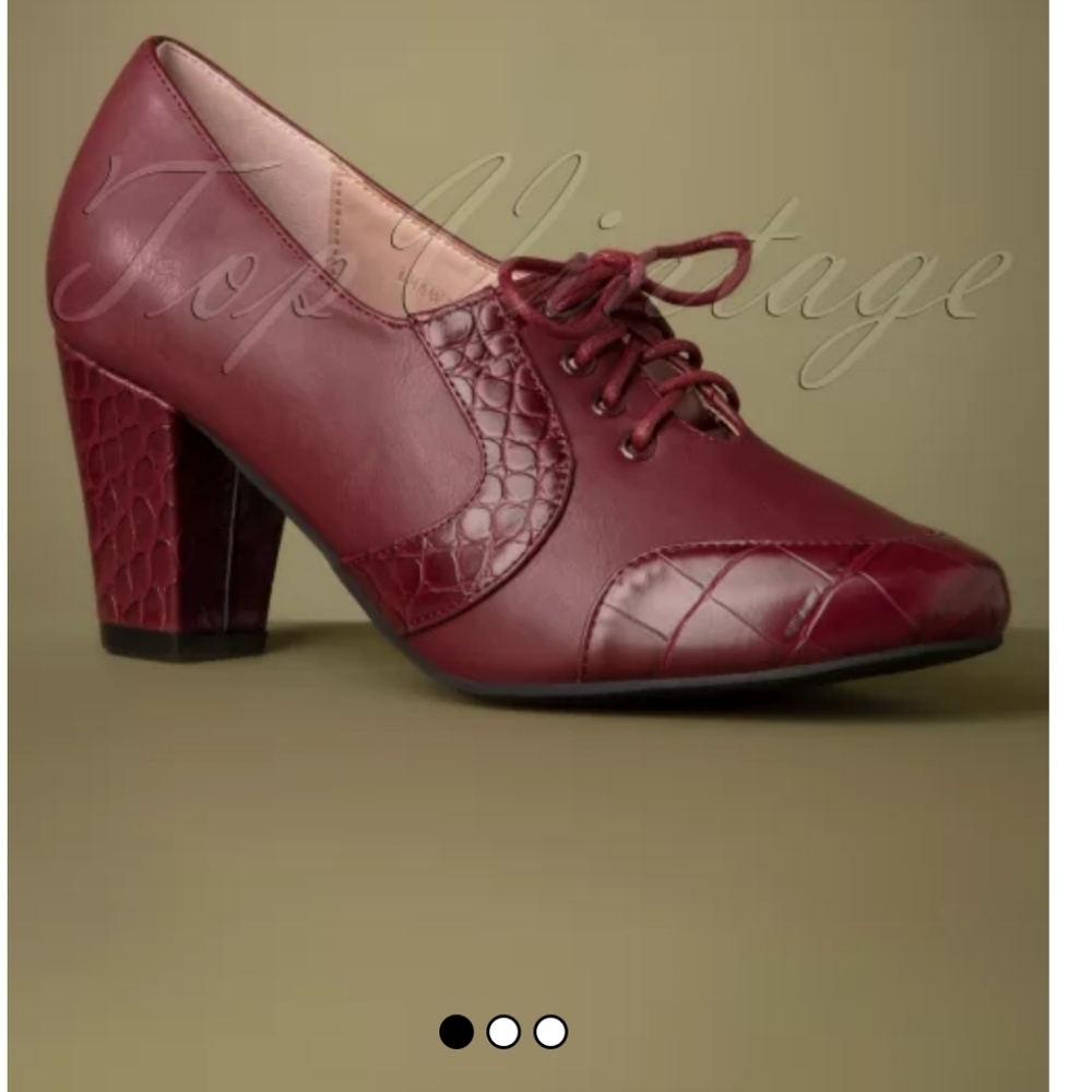 Lulu Hun Heels Burgundy Red New